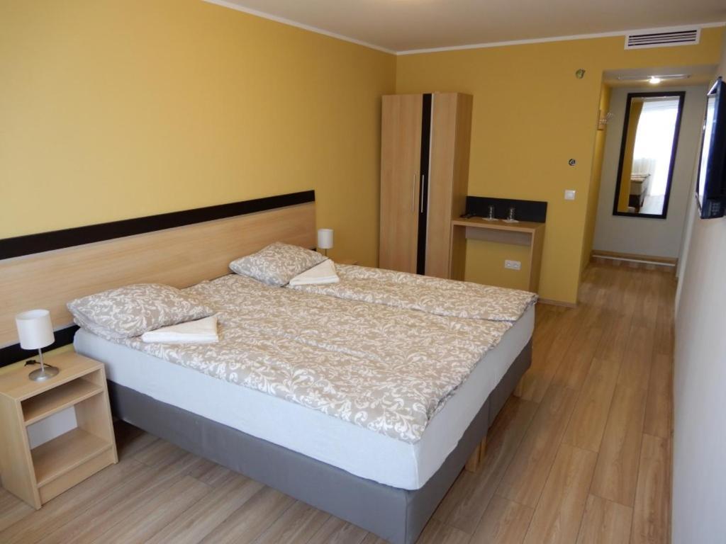 Romahegy Rendezvenyhaz Bed & Breakfast Kaposvar Luaran gambar