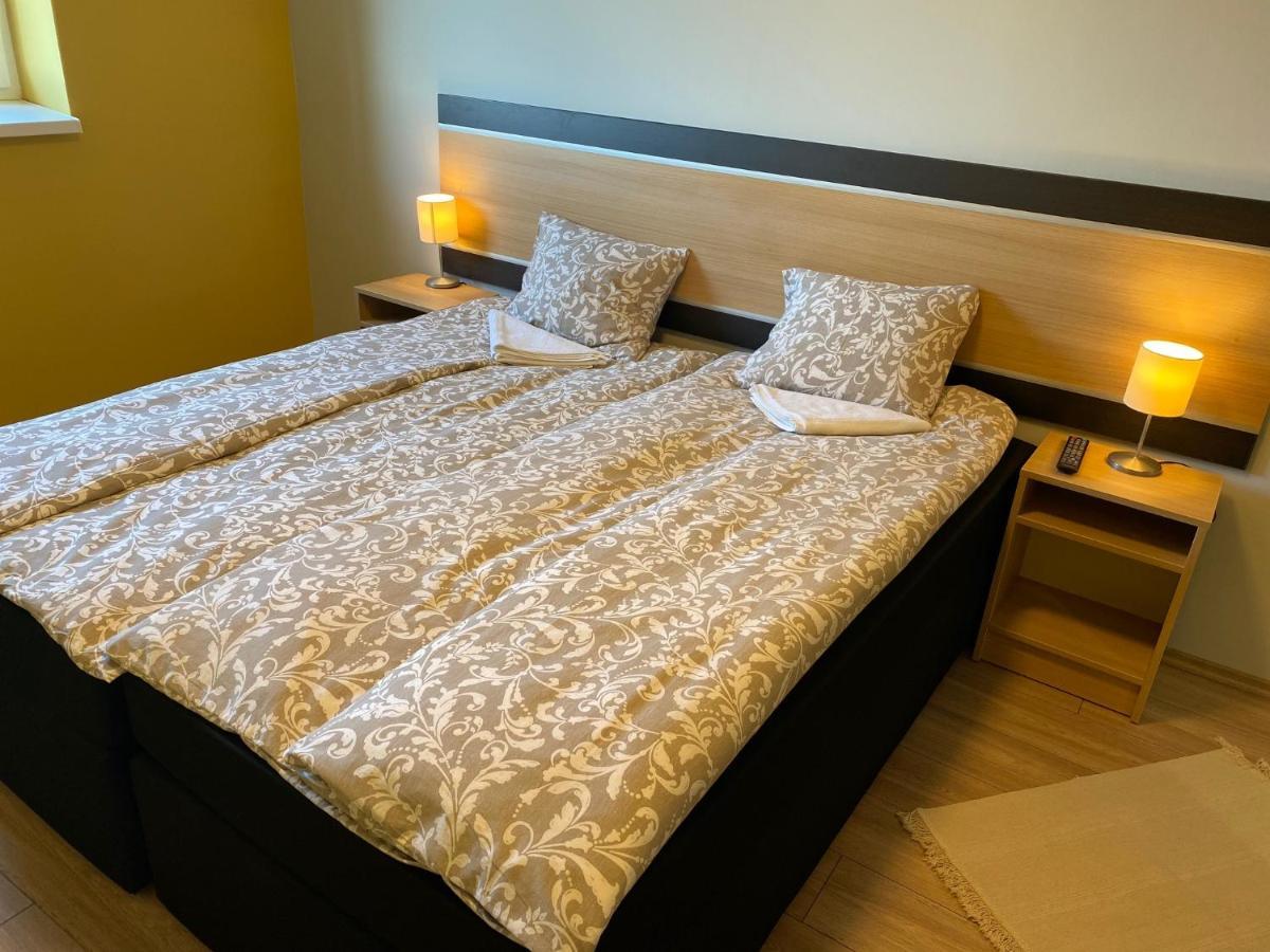 Romahegy Rendezvenyhaz Bed & Breakfast Kaposvar Luaran gambar