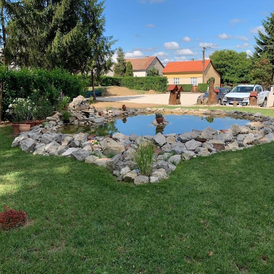 Romahegy Rendezvenyhaz Bed & Breakfast Kaposvar Luaran gambar